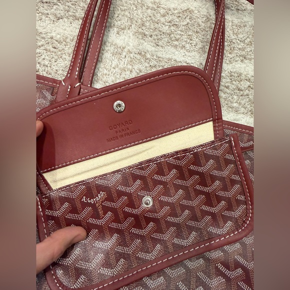 Goyard PM Tote in Burgundy - Picture 2 of 4